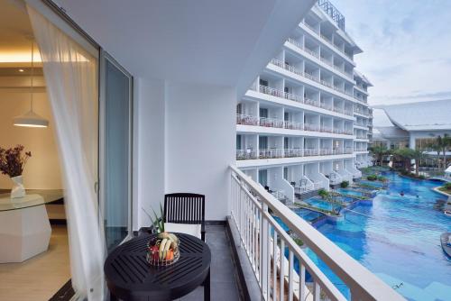 泳池, 三亞亞龍灣迎賓館酒店 (Palace Resort Yalong Bay Sanya) in 三亞 泳池, 三亞亞龍灣迎賓館酒店 (Palace Resort Yalong Bay Sanya) in 三亞