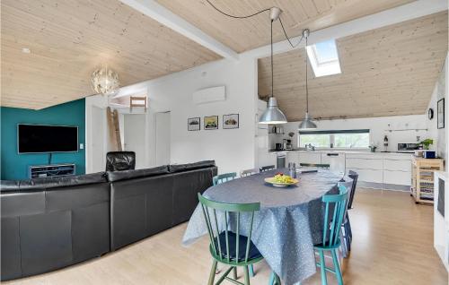 Kitchen, Gorgeous Home In Give With Wifi in Give Kitchen, Gorgeous Home In Give With Wifi in Give
