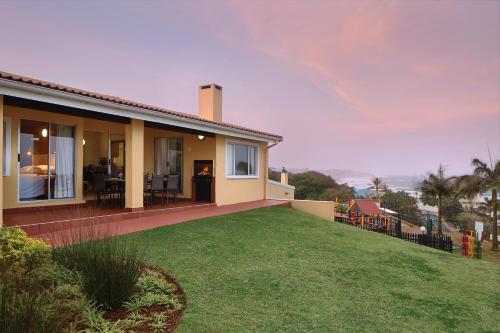 Villa, First Group Chaka's Rock Chalets in Ballito Villa, First Group Chaka's Rock Chalets in Ballito