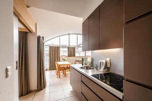 廚房, 貝爾卡薩套房酒店 (Belcasa Suitehotel) in 米德爾凱爾克 廚房, 貝爾卡薩套房酒店 (Belcasa Suitehotel) in 米德爾凱爾克