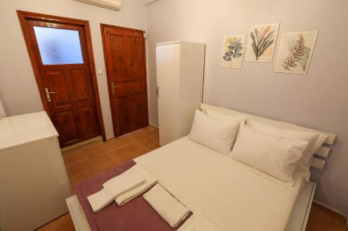 Cunda Pera Otel in Cunda Island Cunda Pera Otel in Cunda Island