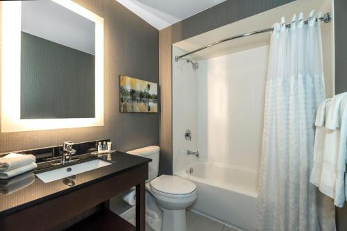 Baño, Comfort Inn (Comfort Inn Hotel Kenora) in Kenora (ON) Baño, Comfort Inn (Comfort Inn Hotel Kenora) in Kenora (ON)