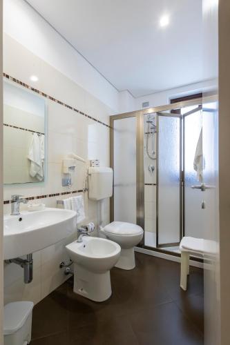 Baño, Alaba Hotel in San Vito Lo Capo Baño, Alaba Hotel in San Vito Lo Capo