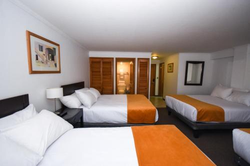 Hotel Nogales in Santiago Hotel Nogales in Santiago