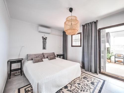 Beautiful Townhouse with two terraces in Nerja