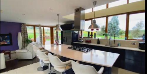 Kitchen, Captiva Wexford - Your Ultimate Luxury Family Villa Getaway in Kilmuckridge Kitchen, Captiva Wexford - Your Ultimate Luxury Family Villa Getaway in Kilmuckridge