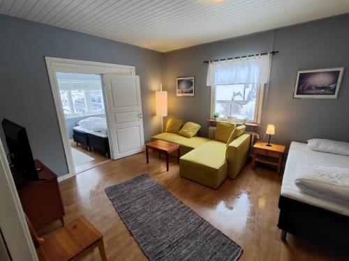 Cama, Living Ludvika in Ludvika Cama, Living Ludvika in Ludvika