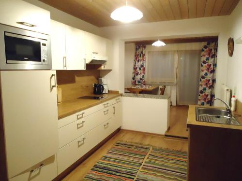 Gästehaus Birkenheim (Gastehaus Birkenheim) in เซล แอม ซิลเลอร์ Gästehaus Birkenheim (Gastehaus Birkenheim) in เซล แอม ซิลเลอร์