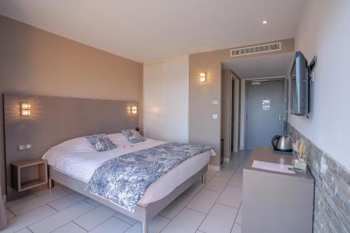 Hotel Le Grand Pavois in Le Lavandou Hotel Le Grand Pavois in Le Lavandou