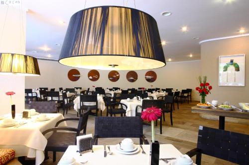 Restaurant, Ferraretto Guaruja Hotel & Spa in Guaruja Restaurant, Ferraretto Guaruja Hotel & Spa in Guaruja