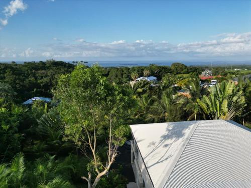 Exterior view, Villa Ecrin de Nature in Sainte Rose Exterior view, Villa Ecrin de Nature in Sainte Rose