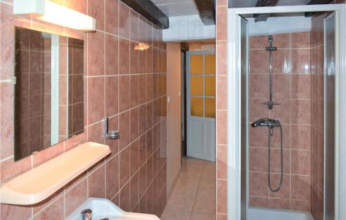 Bathroom, 6 Bedroom Awesome Home In Aldudes in Aldudes Bathroom, 6 Bedroom Awesome Home In Aldudes in Aldudes