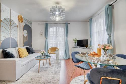 L'Elégant Chic-T2-Paris-Disneyland JO Paris 2024 (L'Elegant Chic-T2-Paris-Disneyland JO Paris 2024) in Noisy Le Grand L'Elégant Chic-T2-Paris-Disneyland JO Paris 2024 (L'Elegant Chic-T2-Paris-Disneyland JO Paris 2024) in Noisy Le Grand