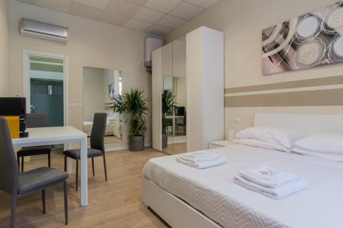 Center Rooms in Piacenza Center Rooms in Piacenza