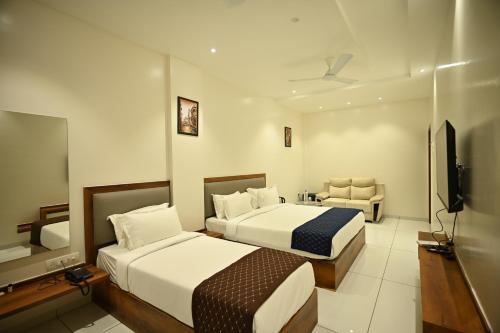 The Skyland in Tuljapur The Skyland in Tuljapur