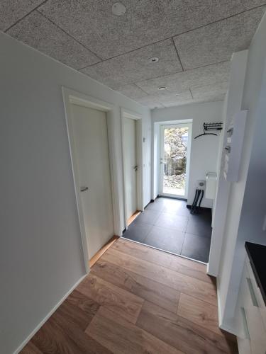 כניסה, Brand new apartment with stunning skyline views in Argir כניסה, Brand new apartment with stunning skyline views in Argir
