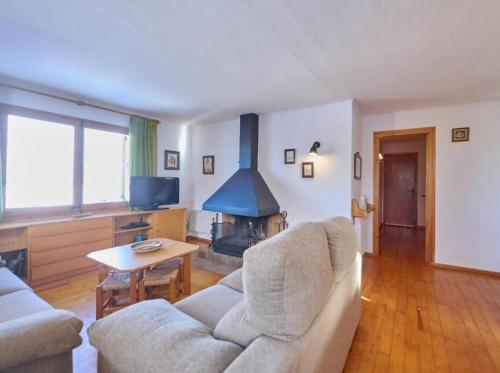 Casa l'Avet. El Vilar d'Urtx in Soriguerola Casa l'Avet. El Vilar d'Urtx in Soriguerola