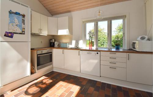 Køkken, Two-Bedroom Holiday Home in Kerteminde in Kerteminde Køkken, Two-Bedroom Holiday Home in Kerteminde in Kerteminde