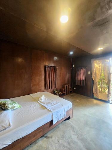 Cocovana Beach Resort in Busuanga Cocovana Beach Resort in Busuanga