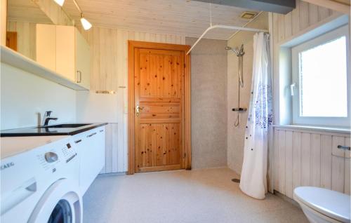 Bathroom, Holiday Home Koubjerg Rømø Denm in Toftum Bathroom, Holiday Home Koubjerg Rømø Denm in Toftum