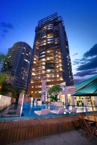 Exterior view, eL Hotel Jakarta in Kelapa Gading Exterior view, eL Hotel Jakarta in Kelapa Gading