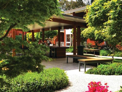 Forrest Hotel and Apartments in Καμπέρα Forrest Hotel and Apartments in Καμπέρα