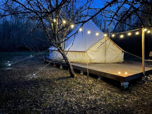 Palukula Glamping Kirsi in Joekula Palukula Glamping Kirsi in Joekula