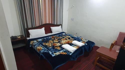 Quartos, New Hill View Hotel in Sonmarg Quartos, New Hill View Hotel in Sonmarg