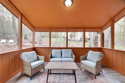 Premier Cozy Cabin - Free Amenities & Comm Indoor Pools in 소 크릭 Premier Cozy Cabin - Free Amenities & Comm Indoor Pools in 소 크릭