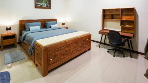 The Lavana Dawn Light Villa in Medana The Lavana Dawn Light Villa in Medana