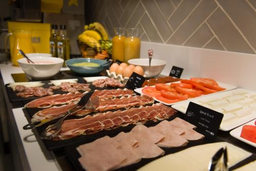 Hotel Bed4U Bilbao in บิลบาว Hotel Bed4U Bilbao in บิลบาว