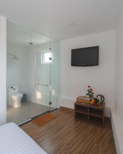 Bathroom, Cliff Hotel Nha Trang in Vĩnh Trường Bathroom, Cliff Hotel Nha Trang in Vĩnh Trường