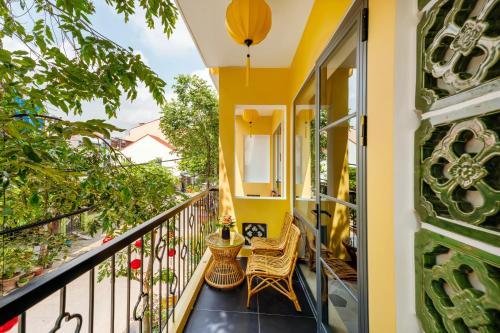 Balcony/terrace, Chillax Old Town Villa in Minh An Balcony/terrace, Chillax Old Town Villa in Minh An