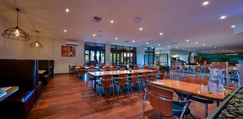 Banquet hall, Westland Hotel Motel in Whyalla Banquet hall, Westland Hotel Motel in Whyalla