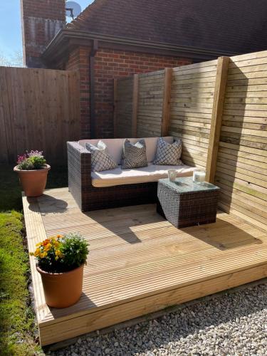 Oakworth Lodge - New self contained studio in Heathfield Oakworth Lodge - New self contained studio in Heathfield
