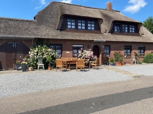 Landhus-achter-de-Kark-Captains-Lounge in Poppenbüll Landhus-achter-de-Kark-Captains-Lounge in Poppenbüll