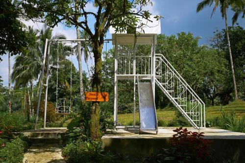 BALAI BANAHAW Vacation Farm and Private Resort in Lucban BALAI BANAHAW Vacation Farm and Private Resort in Lucban
