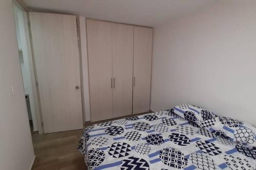 Apartamento en Ibague near Centro Comercial Multicentro Ibague Apartamento en Ibague near Centro Comercial Multicentro Ibague