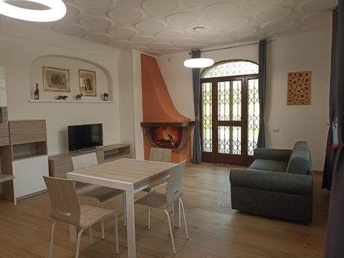 EderaHouse in Cerano d'Intelvi EderaHouse in Cerano d'Intelvi