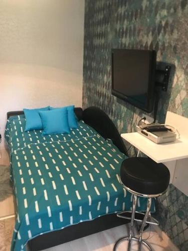 Guestroom, Single Sunny Mini Studio Flat near Buda Hills Guestroom, Single Sunny Mini Studio Flat near Buda Hills