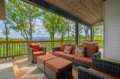 Knight Mountain in East Ellijay (GA) Knight Mountain in East Ellijay (GA)