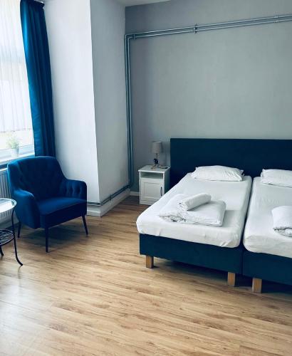 Hostel Octopus Gdansk in Nether city Hostel Octopus Gdansk in Nether city