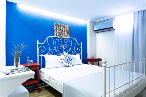 Cunda Eren Otel in Ali Cetinkaya Cunda Eren Otel in Ali Cetinkaya