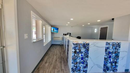 大堂, Budget Inn & Suites in 阿拉巴馬弗洛倫斯 (AL) 大堂, Budget Inn & Suites in 阿拉巴馬弗洛倫斯 (AL)