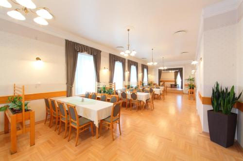 Restaurace, Hotel Blaha Lujza in Balatonfured Restaurace, Hotel Blaha Lujza in Balatonfured
