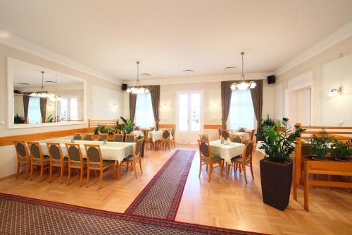 Restaurace, Hotel Blaha Lujza in Balatonfured Restaurace, Hotel Blaha Lujza in Balatonfured