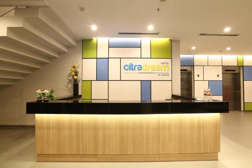 Lobby, Hotel Citradream Tugu Yogyakarta near Tugu Yogyakarta Lobby, Hotel Citradream Tugu Yogyakarta near Tugu Yogyakarta