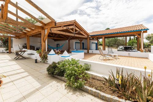 Hage, Silves Retreat by Algarve Golden Properties in Venda Nova Hage, Silves Retreat by Algarve Golden Properties in Venda Nova