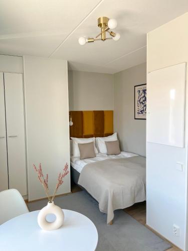 Bed, Studio Apartment Station in Oulu Bed, Studio Apartment Station in Oulu