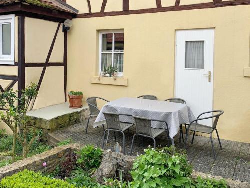 Balcony/terrace, Historisches Fachwerkhaus in Konigsberg in Bayern Balcony/terrace, Historisches Fachwerkhaus in Konigsberg in Bayern